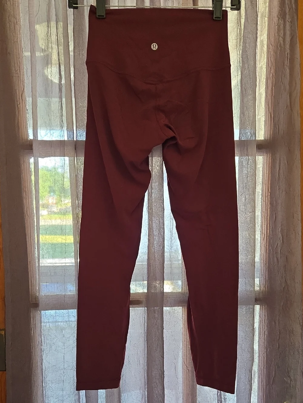 Lululemon High-Rise Leggings in Burgundy Sz 4